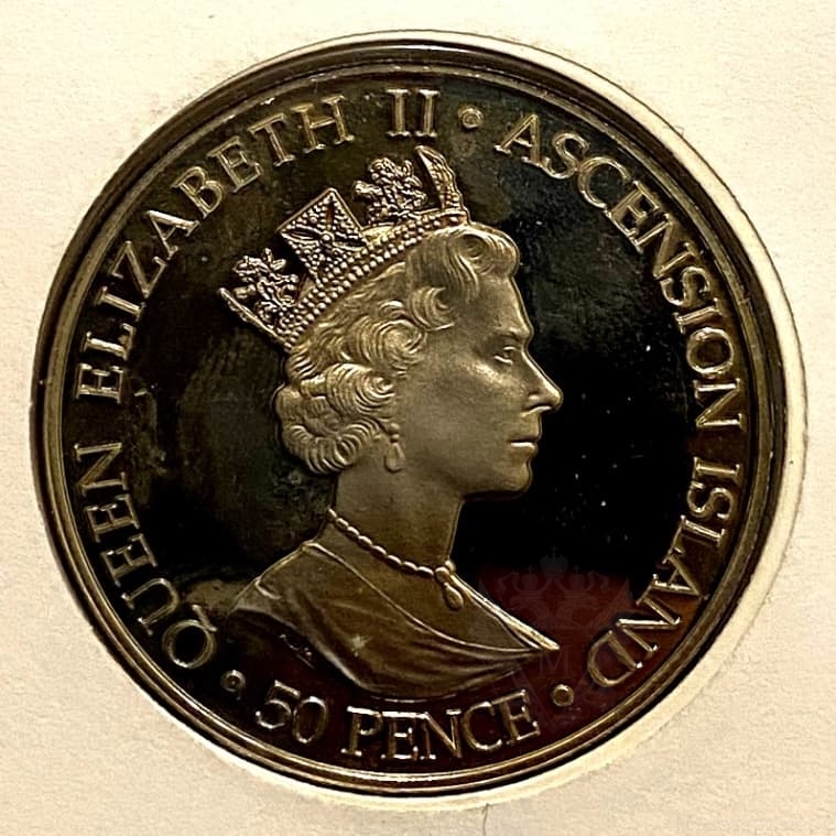 50 пенсов 2003 год.50 лет коронации королевы Елизаветы II.Остров Вознесения.В конверте.
