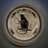 8 долларов 2004 "Год Обезъяны.Лунар".Серебро 5 Oz