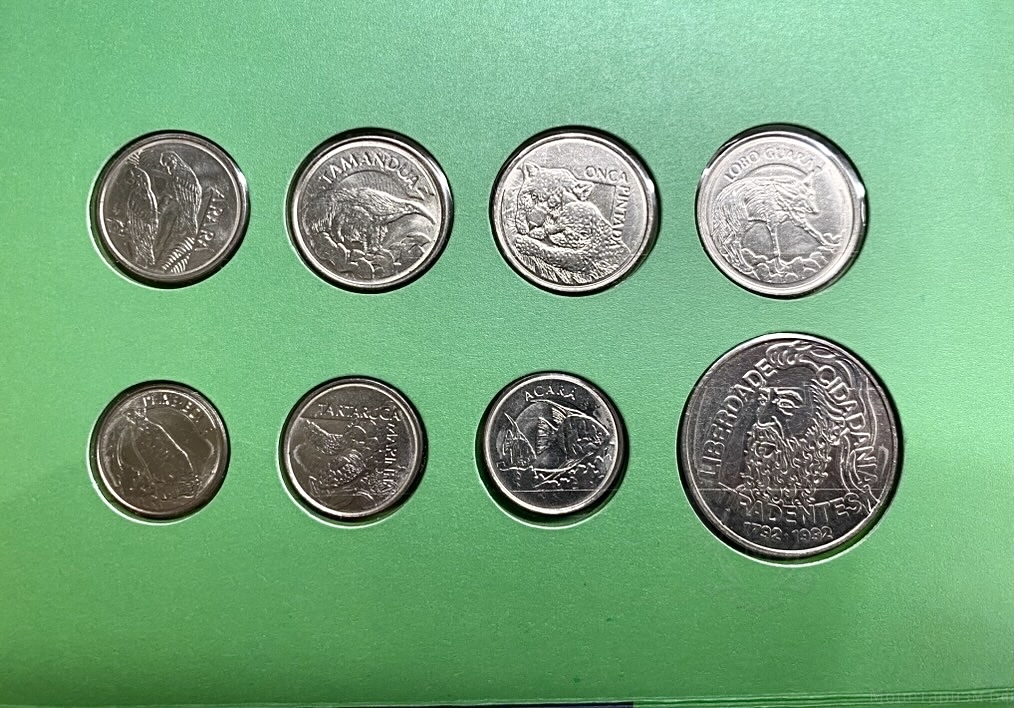 Набор из 16 монет 1990-1992 год.Бразилия.Буклет.UNC.