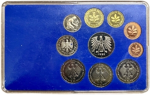 Годовой набор монет 1982 год J.ФРГ.Германия.Пластик синий.Proof. 